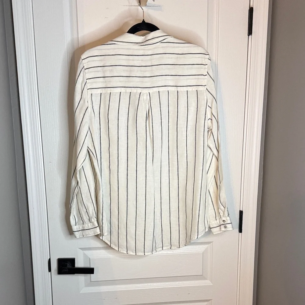 Joie Ivory and Navy Striped Button Down 100% Linen Shirt - Picture 5 of 5